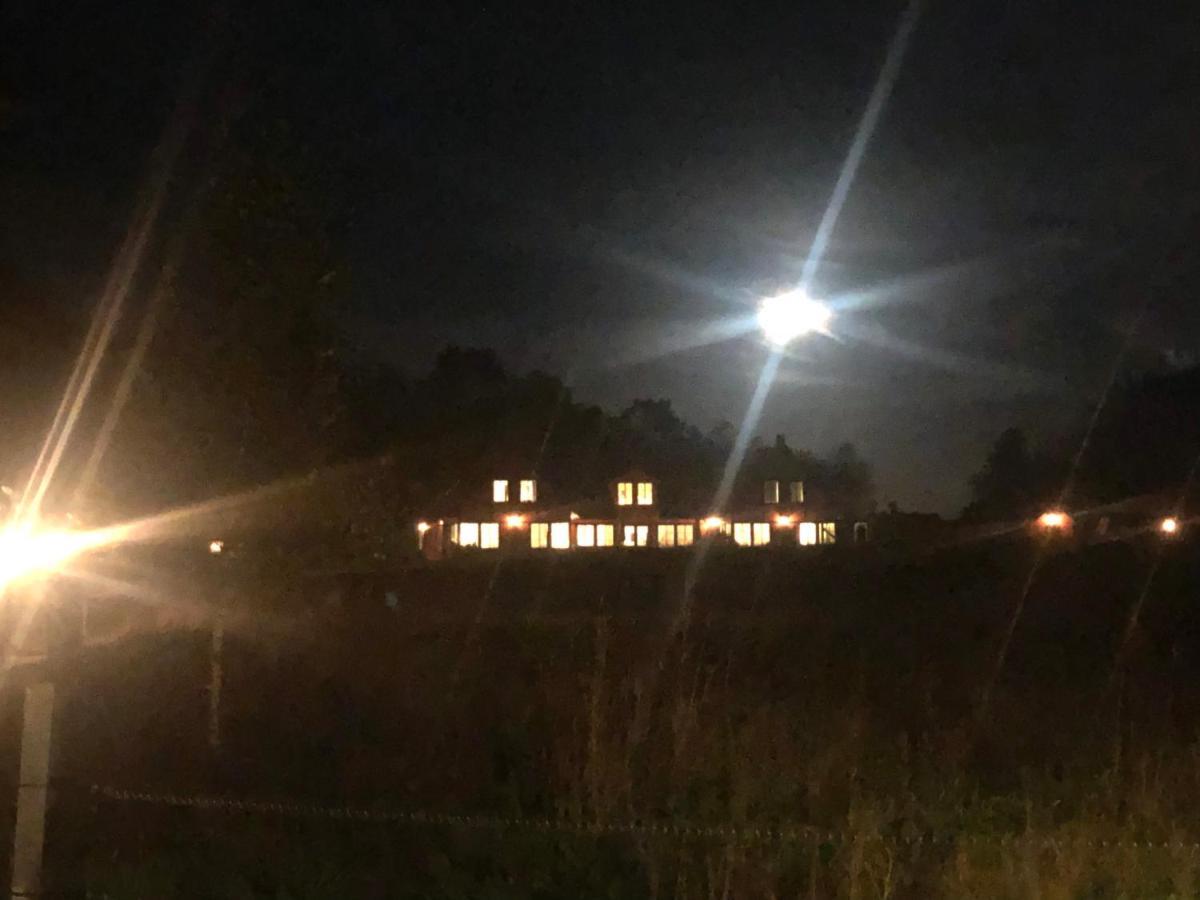 Villa Hasselbacken Gärsnäs Екстериор снимка